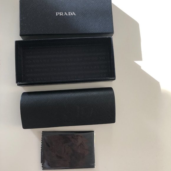 Authentic Prada eyeglass box, case and cleaning cloth - black - Picture 2 of 5
